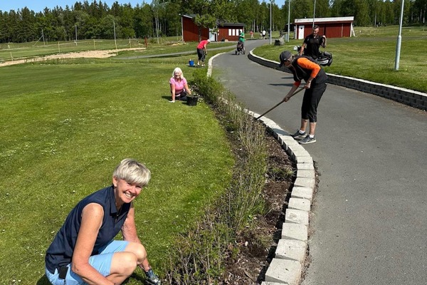 Alla som är med i volontärspoolen kommer att bli anmälda till att kunna delta i volontärsgolfen den 12 oktober.